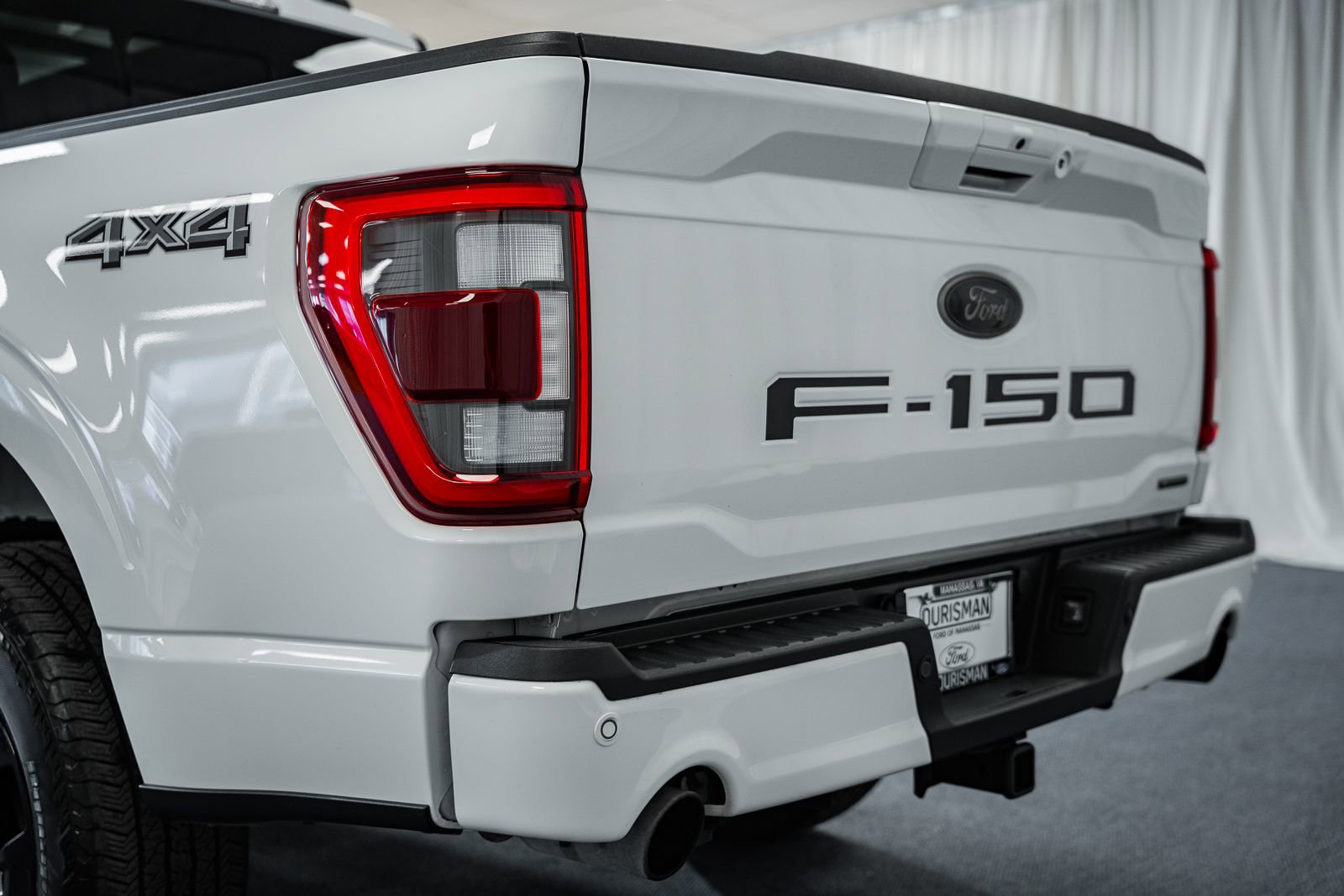 Used 2023 Ford F150 Lariat w/ Equipment Group 502A High image 6