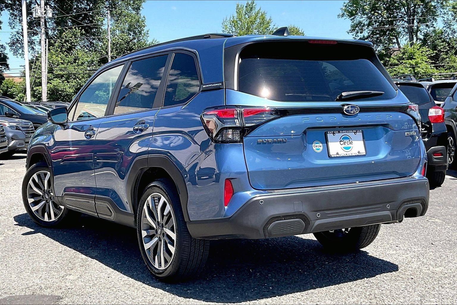 Certified 2025 Subaru Forester Touring AWD/4WD image 13