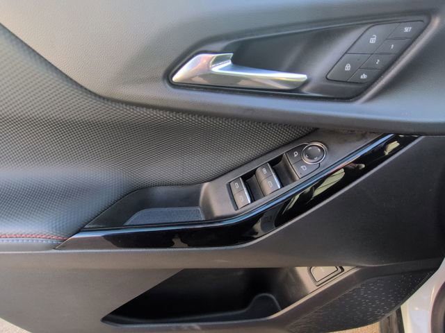 Used 2025 Chevrolet Equinox RS w/ Convenience Package III image 25