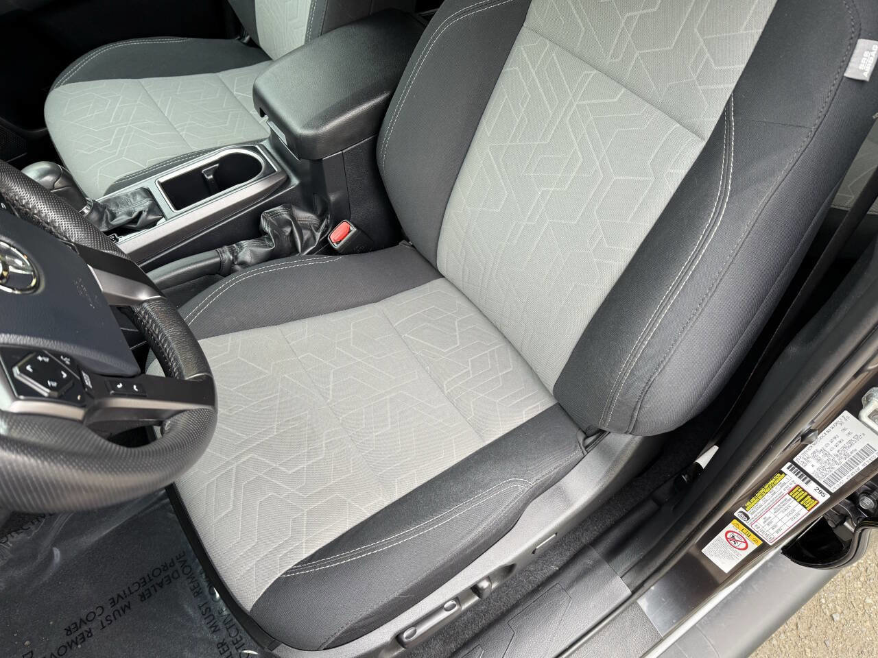 Used 2020 Toyota Tacoma TRD Off-Road w/ Blackout Package image 36