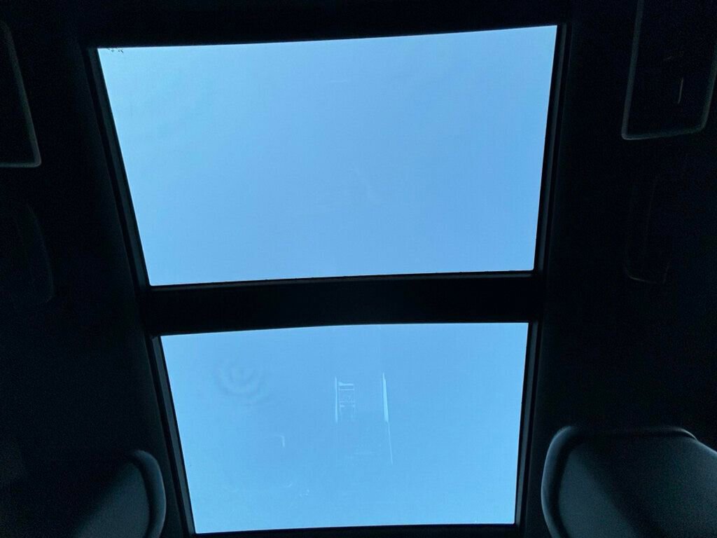 Used 2021 Land Rover Range Rover Sport HSE Dynamic image 23