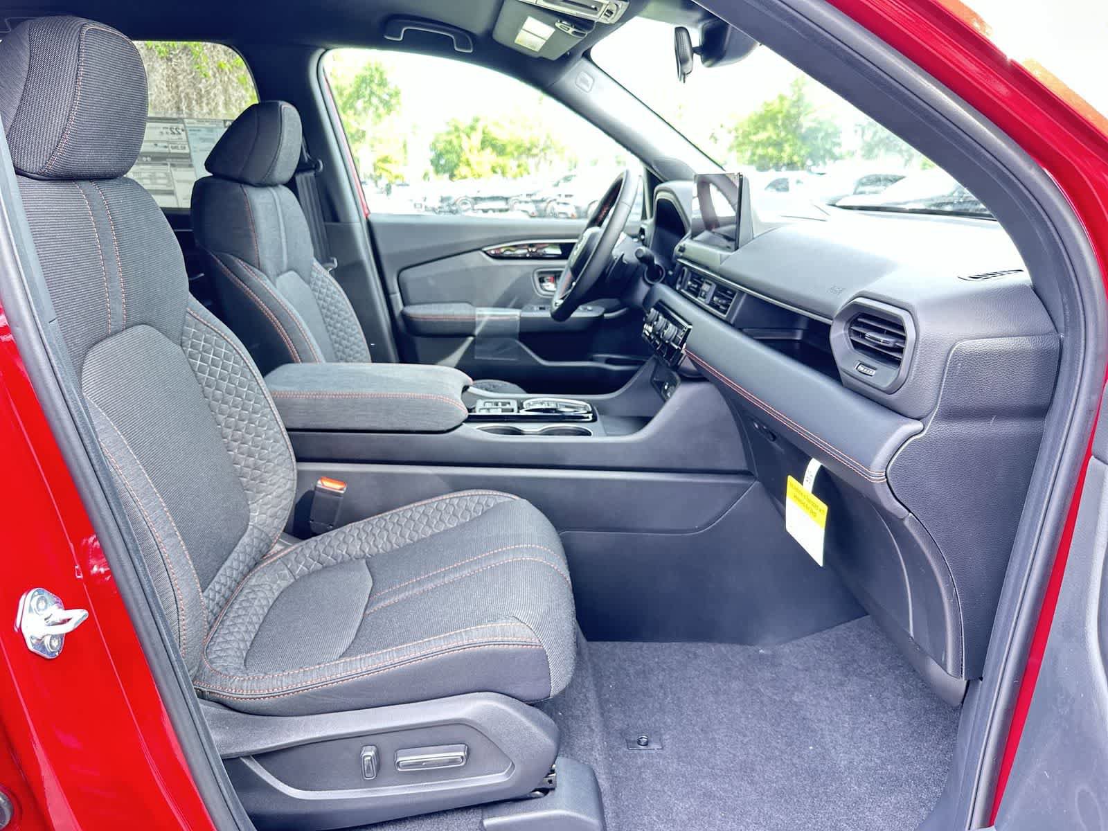 New 2026 Honda Pilot Sport image 16