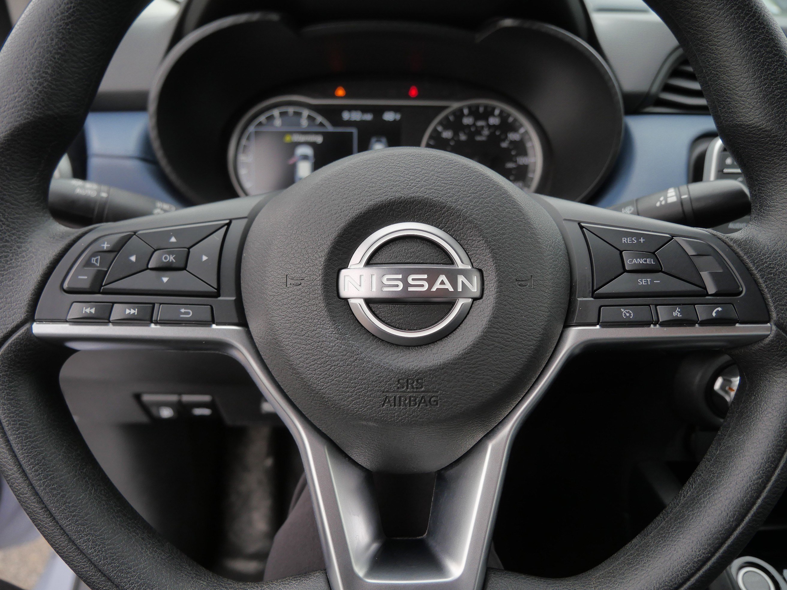 Used 2025 Nissan Versa SV FWD image 25