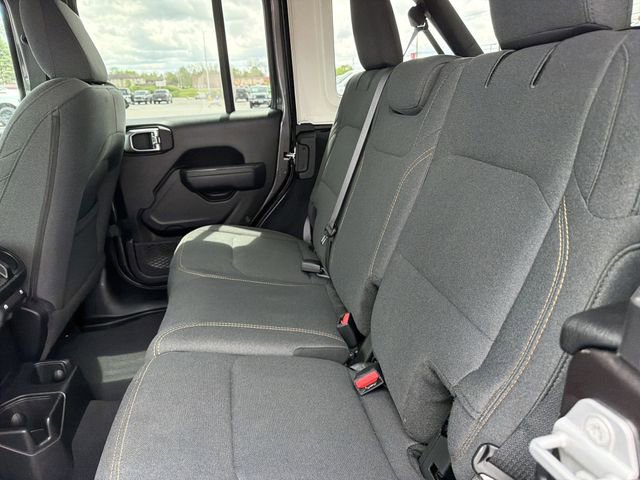 Used 2025 Jeep Wrangler Unlimited Sport AWD/4WD image 13