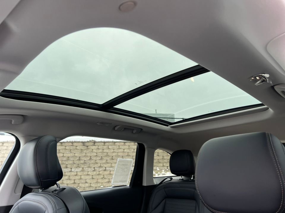 New 2026 Lincoln Nautilus Reserve w/ Jet Appearance Package AWD/4WD image 6