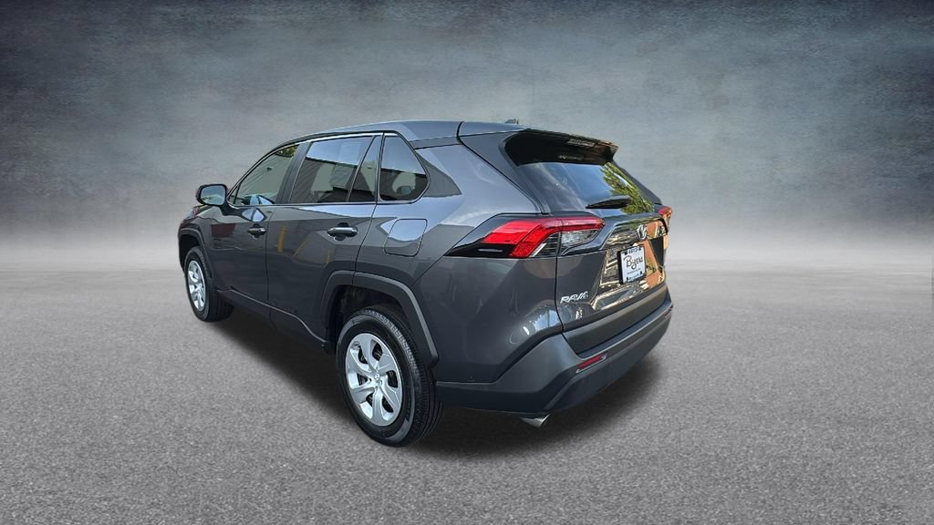 Used 2024 Toyota RAV4 LE AWD/4WD image 25