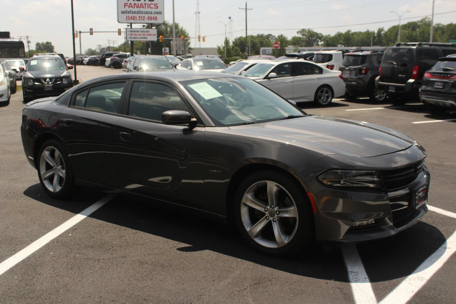 Used 2018 Dodge Charger R/T RWD image 11