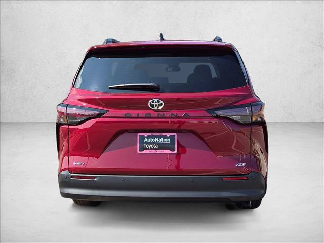New 2026 Toyota Sienna XLE FWD image 8