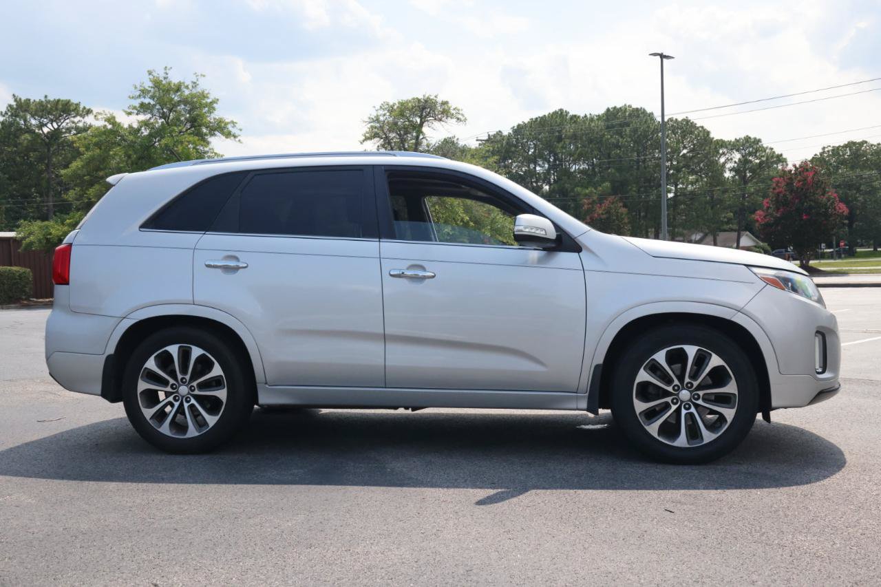 Used 2014 Kia Sorento SX w/ 3rd Row Package FWD image 6