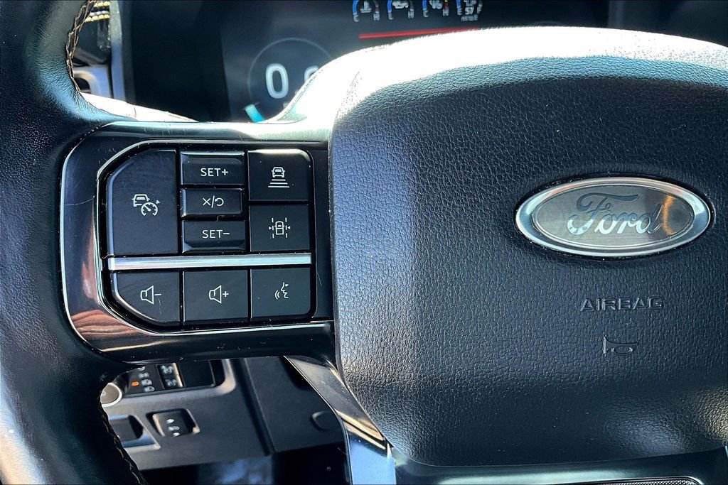 Used 2022 Ford Expedition Platinum image 25