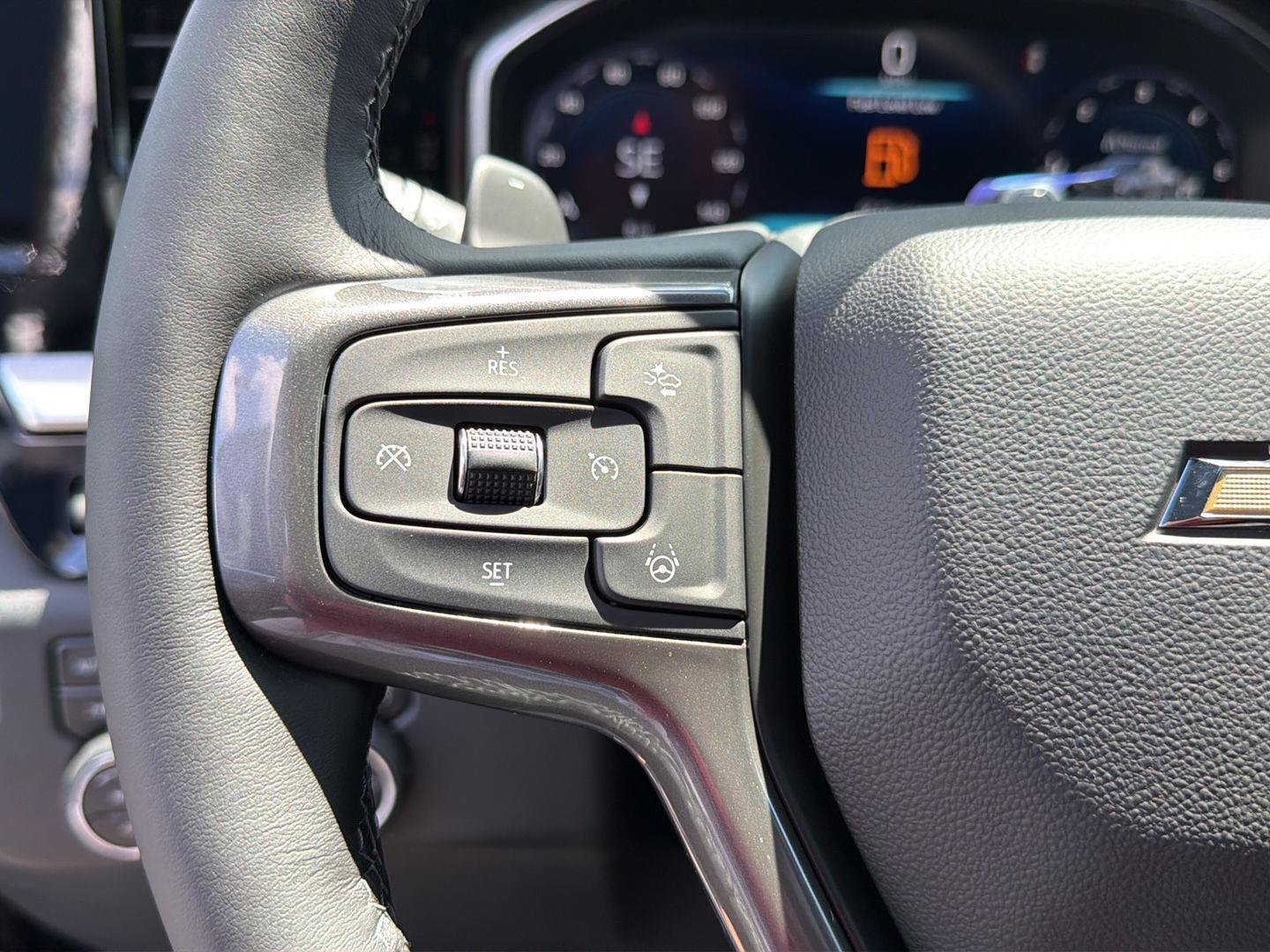 New 2026 Chevrolet Silverado 1500 High Country w/ High Country Premium Package AWD/4WD image 22