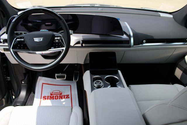 New 2026 Cadillac Vistiq Sport image 39