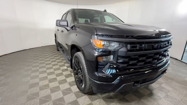 Used 2023 Chevrolet Silverado 1500 Custom w/ Rally Edition AWD/4WD image 15