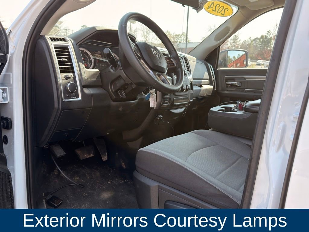 Used 2024 RAM 2500 Big Horn image 19