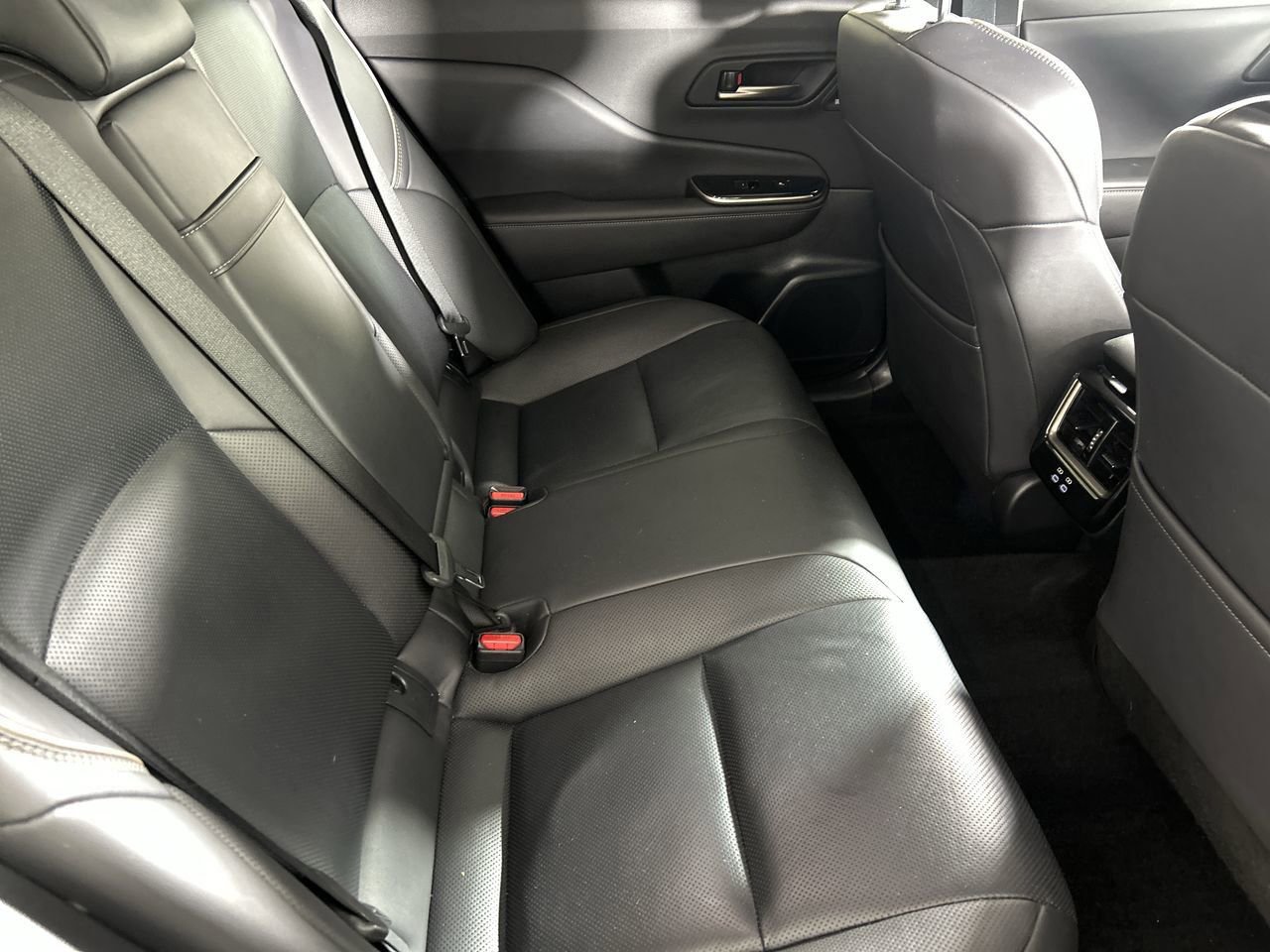 Used 2024 Toyota Crown Limited image 24