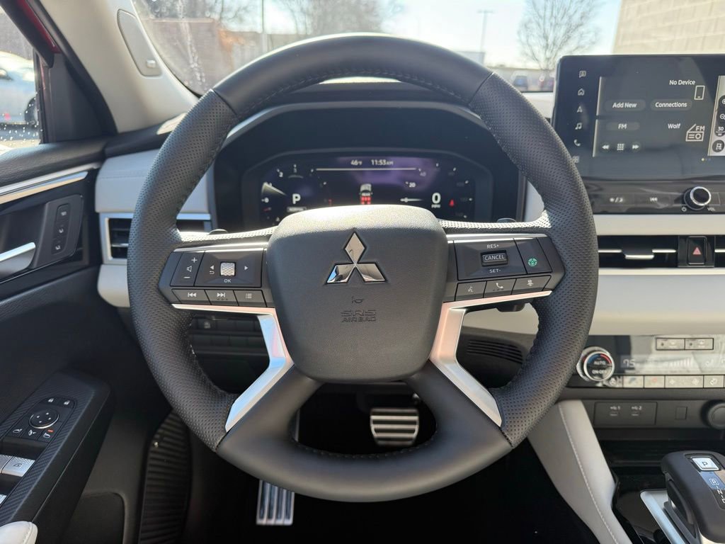 New 2026 Mitsubishi Outlander SEL image 8