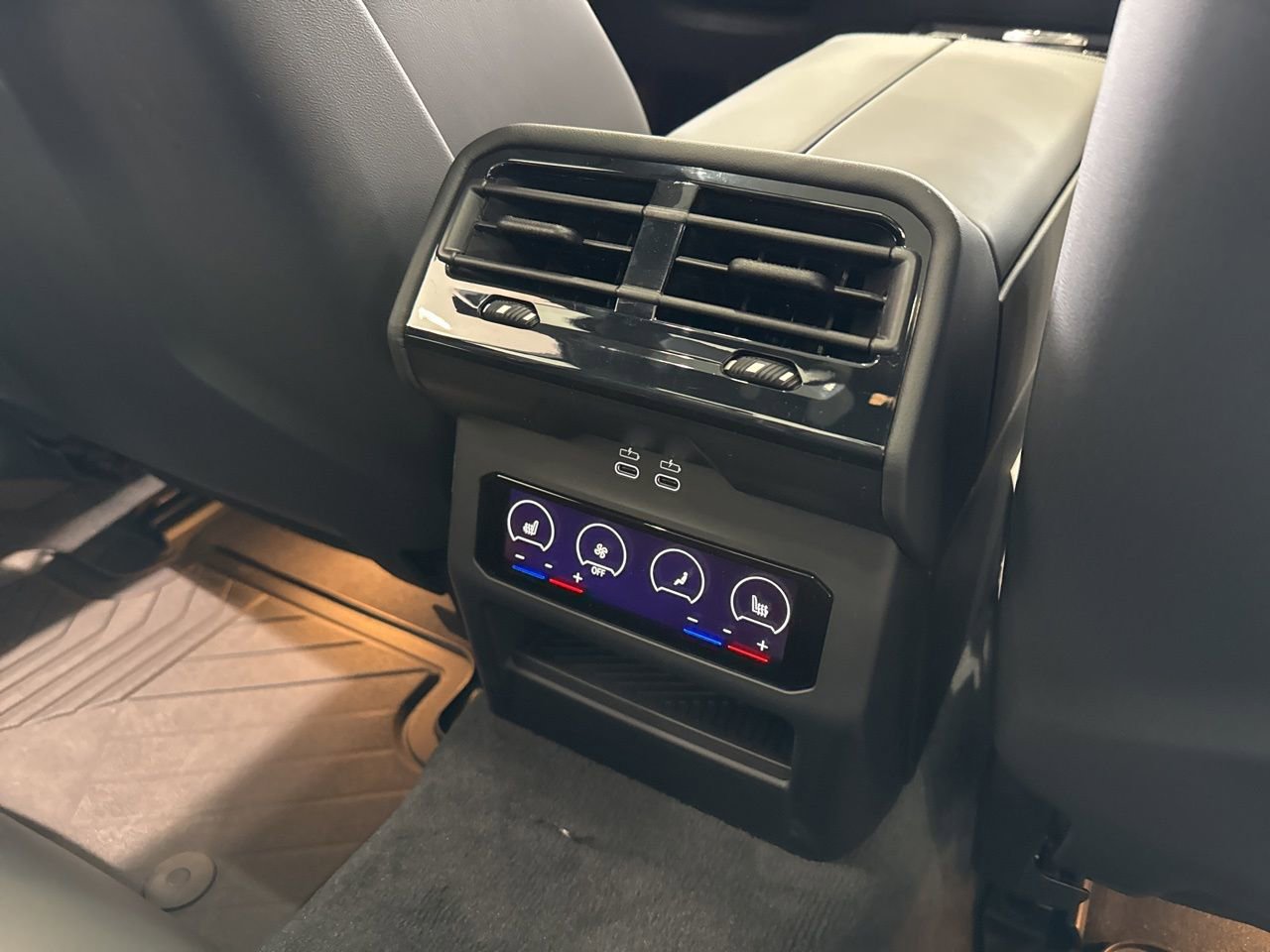 New 2026 BMW M5 AWD/4WD image 49