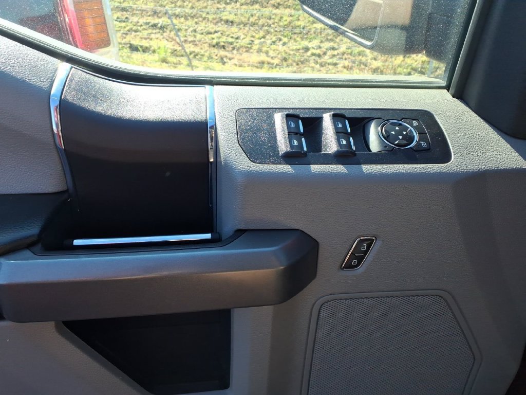 Used 2019 Ford F150 XLT AWD/4WD image 12