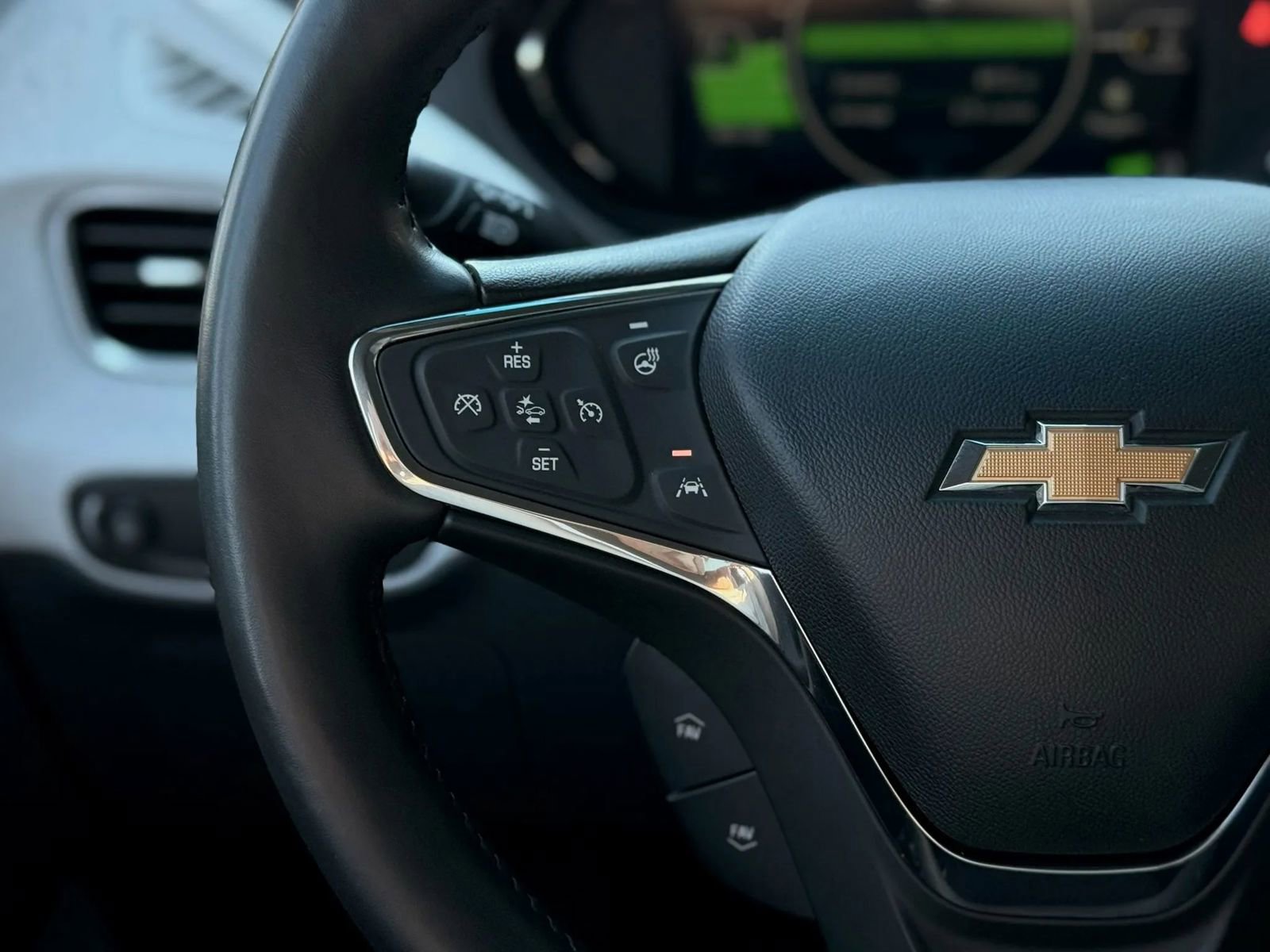 Used 2020 Chevrolet Bolt LT image 14