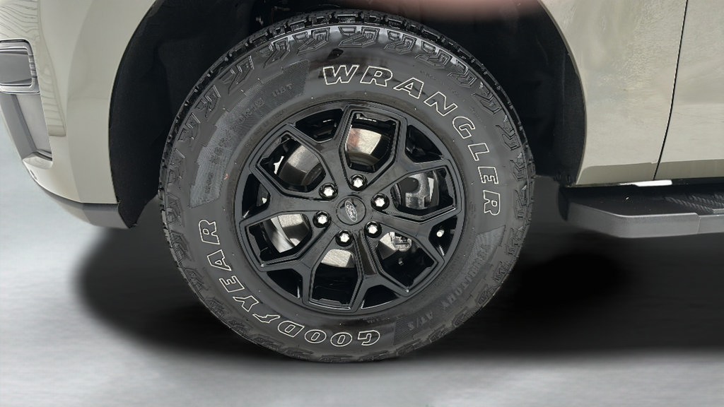 Used 2024 Ford Expedition Timberline AWD/4WD image 9