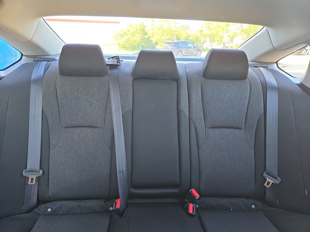 Certified 2023 Honda Accord EX image 28