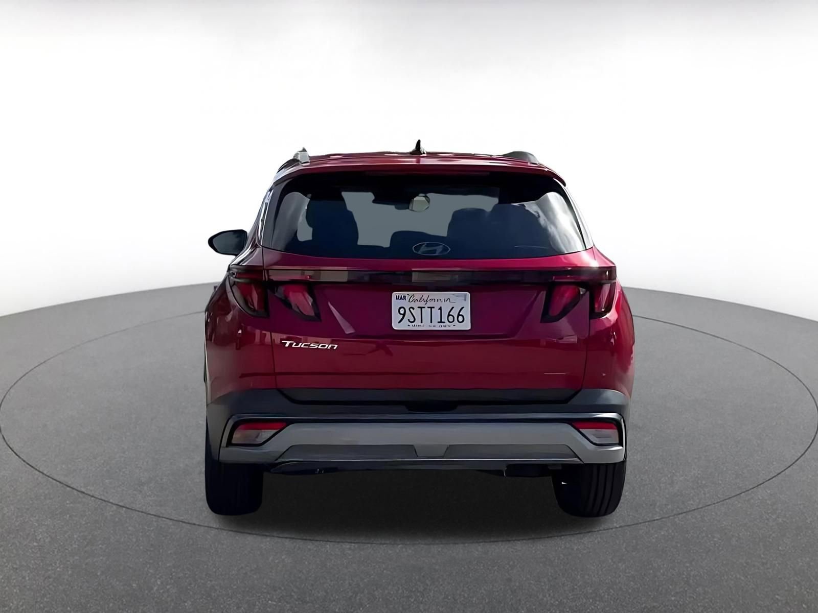 Used 2025 Hyundai Tucson SEL FWD image 12