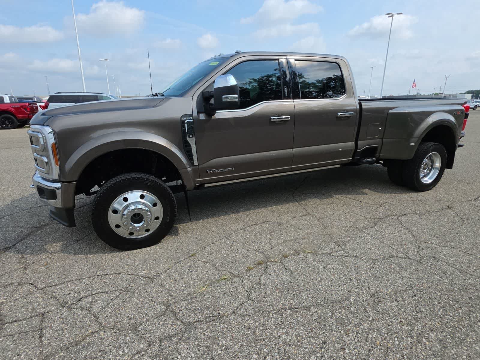 Used 2023 Ford F450 King Ranch w/ Chrome Package AWD/4WD image 16