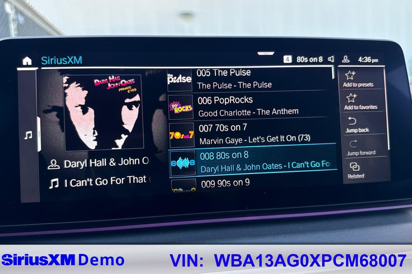 Used 2023 BMW 530e w/ Convenience Package image 38