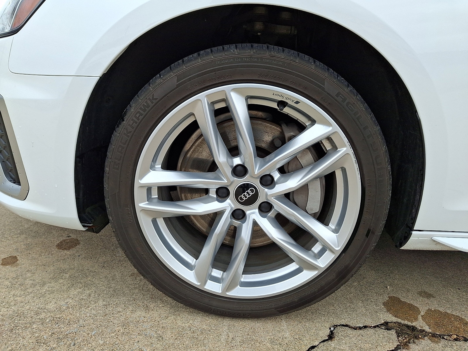 Used 2021 Audi A4 2.0T Premium w/ Convenience Package image 28