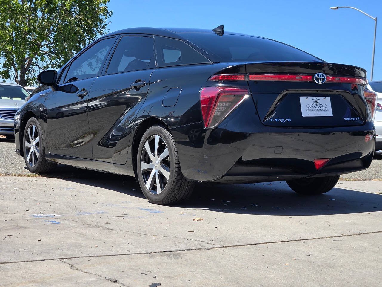 Used 2018 Toyota Mirai FWD image 13