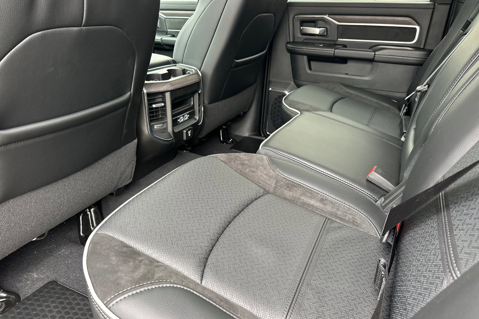 New 2026 RAM 2500 Laramie image 11