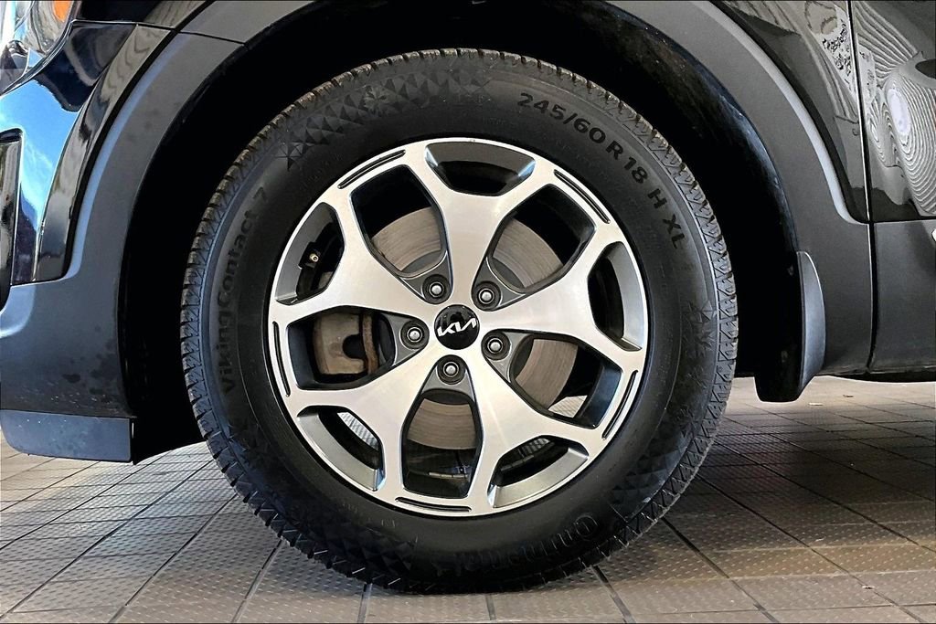 Used 2022 Kia Telluride EX image 35