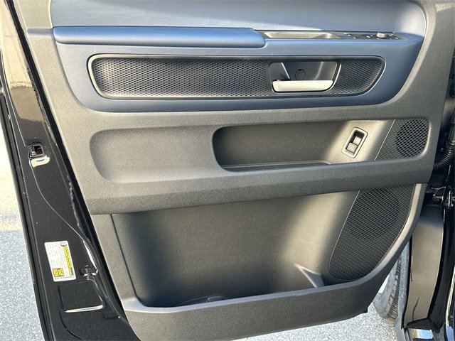 New 2025 Volkswagen ID. Buzz Pro S image 12