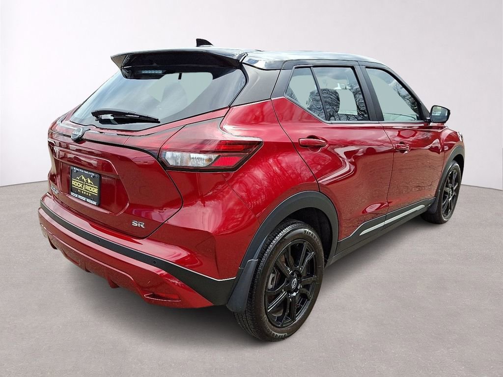Used 2023 Nissan Kicks SR FWD image 7