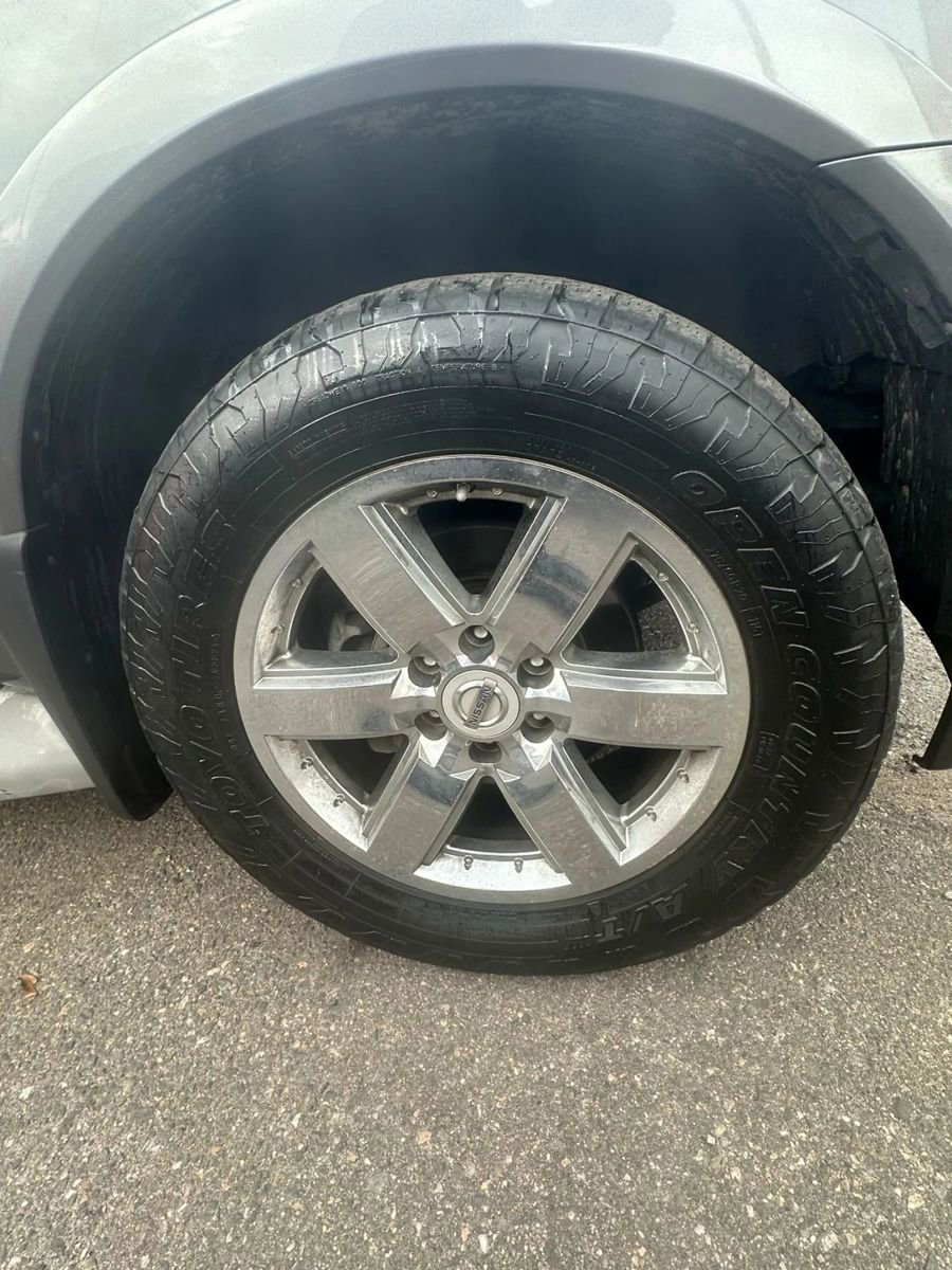 Used 2014 Nissan Armada Platinum image 15