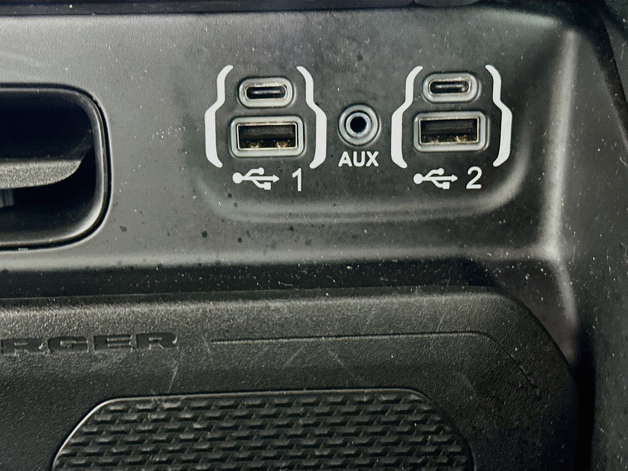 Used 2023 RAM 1500 Laramie AWD/4WD image 26