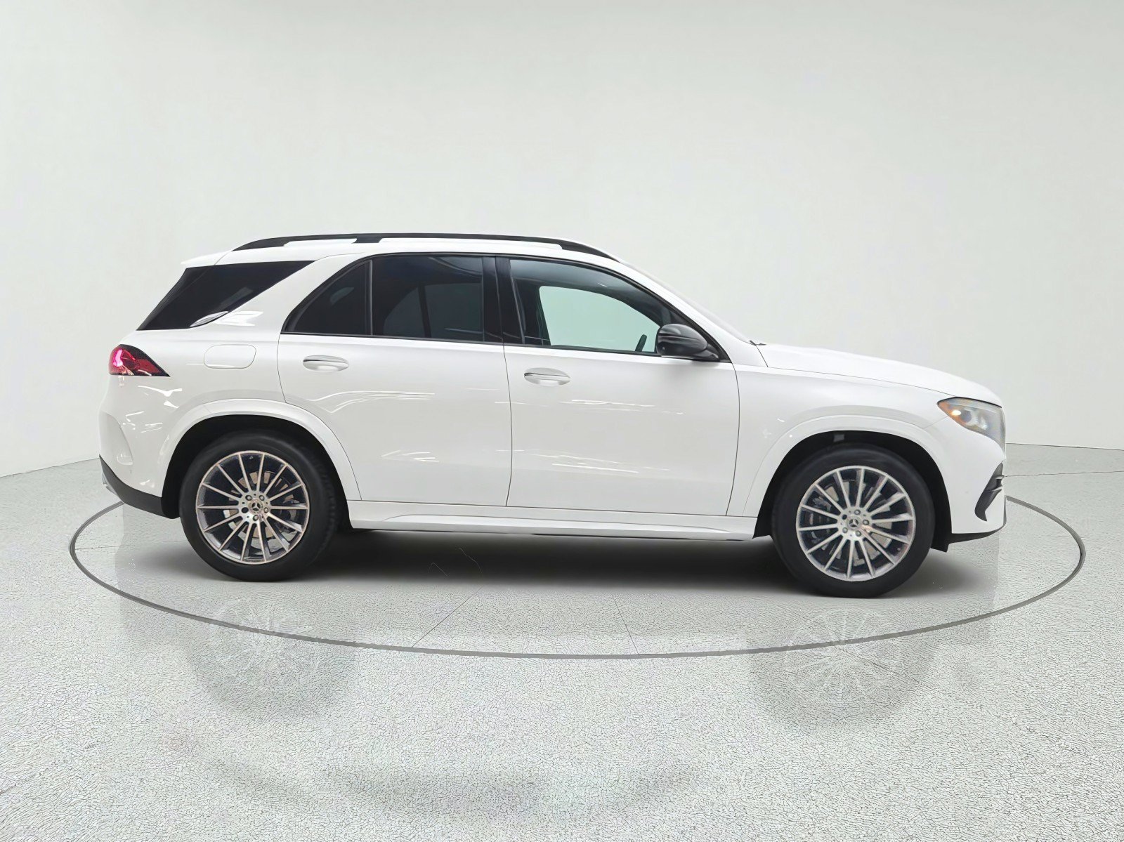 New 2027 Mercedes-Benz GLE 450 4MATIC image 4