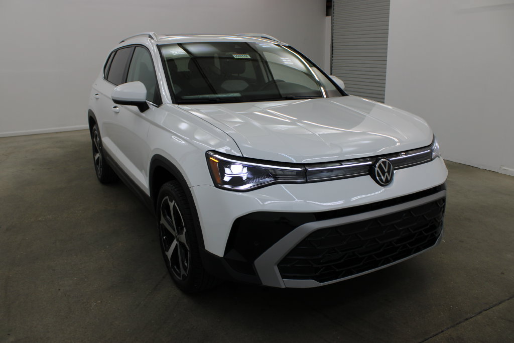 New 2026 Volkswagen Taos SEL AWD/4WD image 6