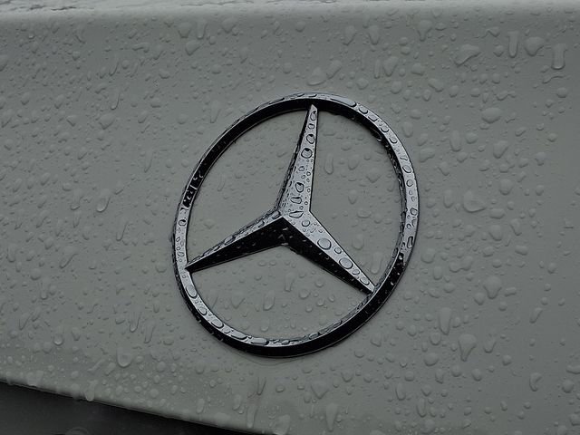Used 2025 Mercedes-Benz C 300 4MATIC Sedan image 34