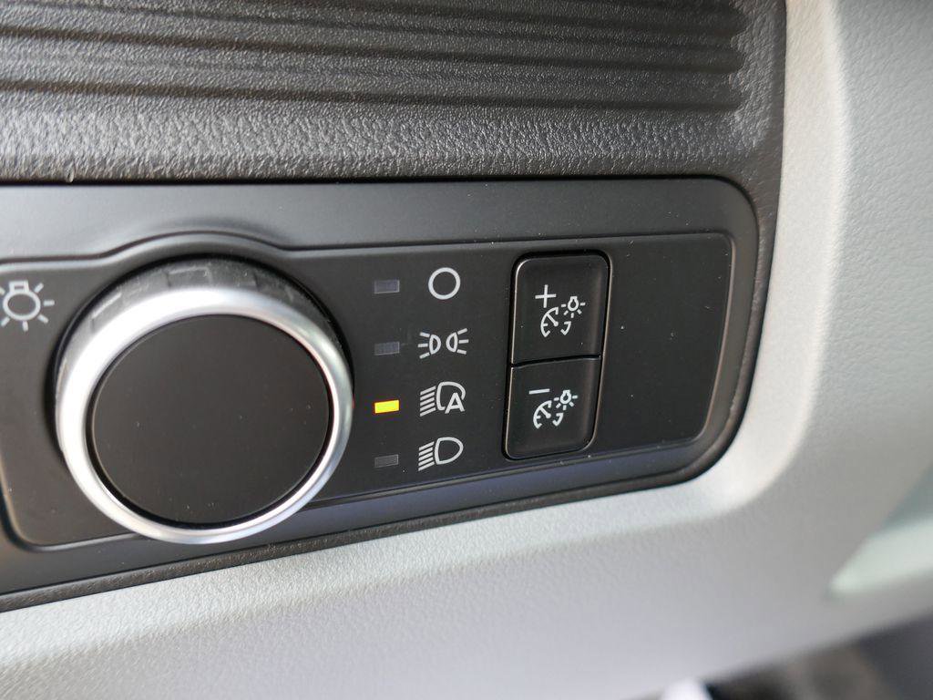 New 2026 Ford F250 XL w/ XL Off-Road Package image 18