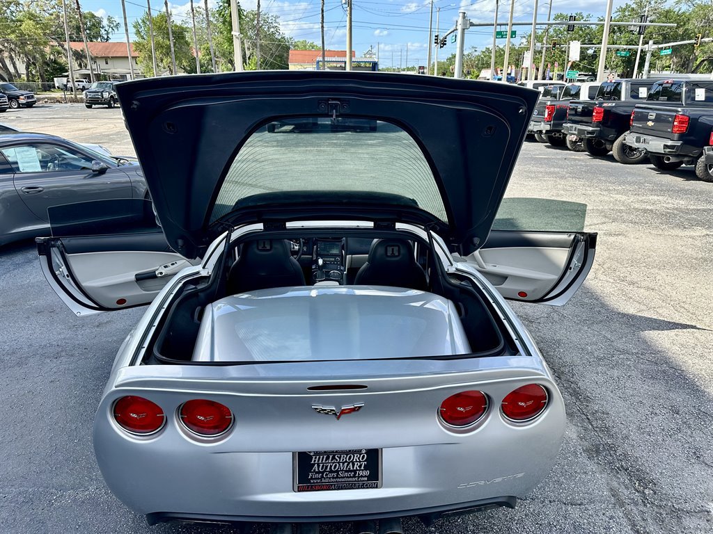 Used 2011 Chevrolet Corvette Grand Sport w/ Preferred Equipment Group RWD image 34