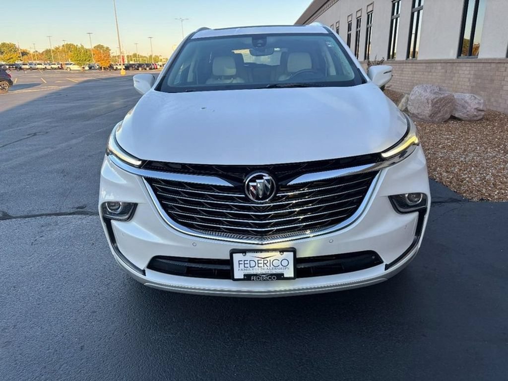 Used 2022 Buick Enclave Premium w/ Experience Buick Package FWD image 9
