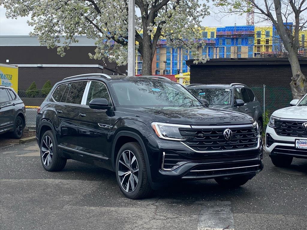 New 2026 Volkswagen Atlas SEL Premium R-Line