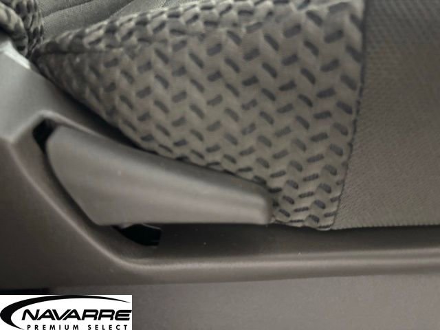 Used 2017 Nissan Frontier SV image 16