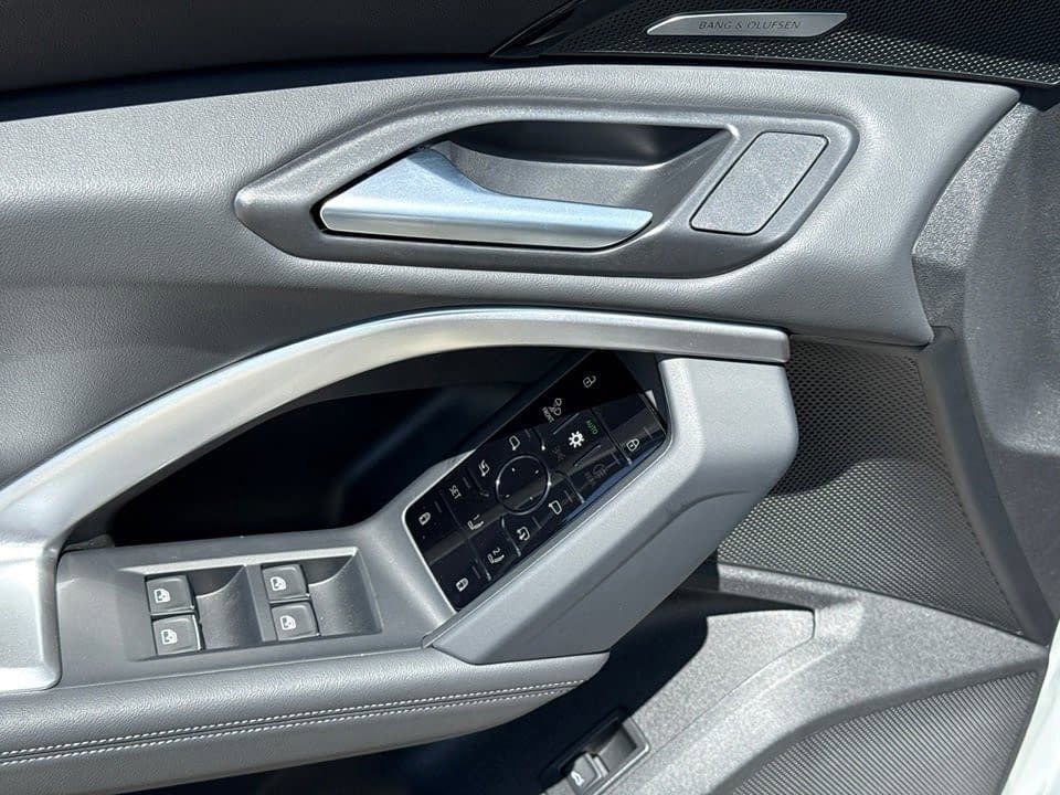 Certified 2025 Audi Q5 Premium Plus w/ Premium Plus image 17