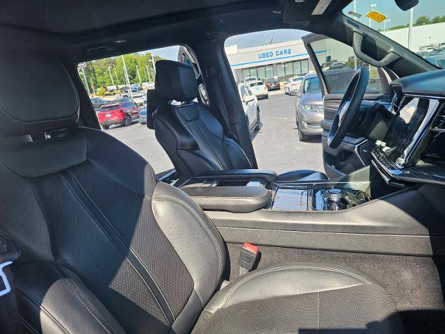 Used 2022 Jeep Wagoneer Series III w/ Premium Group I AWD/4WD image 41