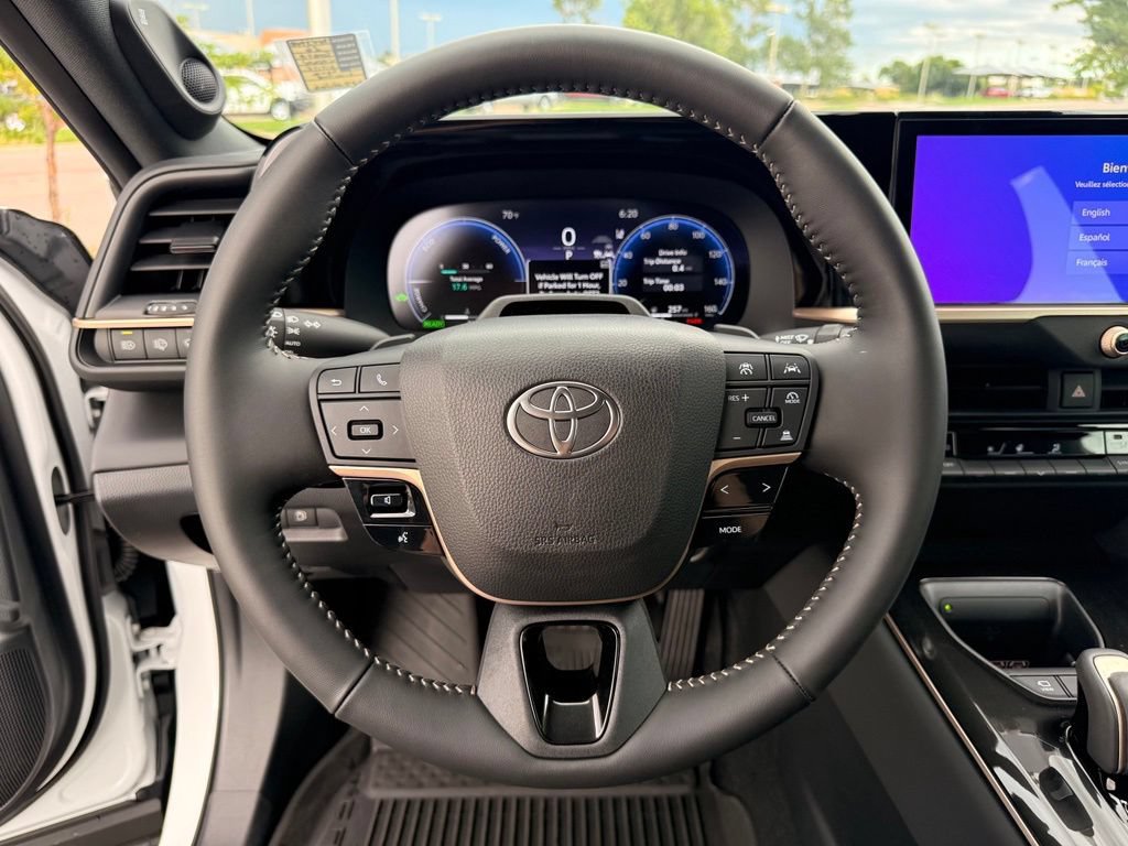 Used 2026 Toyota Crown Signia w/ Advanced Technology Package AWD/4WD image 12