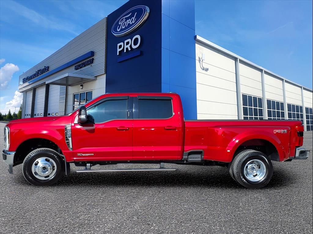 Used 2024 Ford F350 Lariat w/ Lariat Ultimate Package image 16