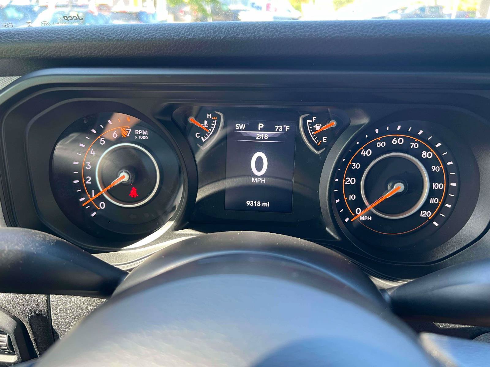 Used 2025 Jeep Gladiator Sport AWD/4WD image 9