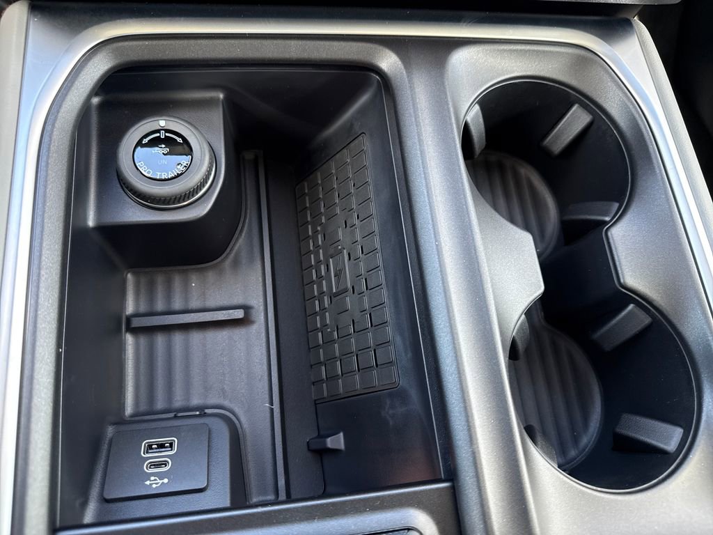 New 2025 Ford Expedition Max Active image 31